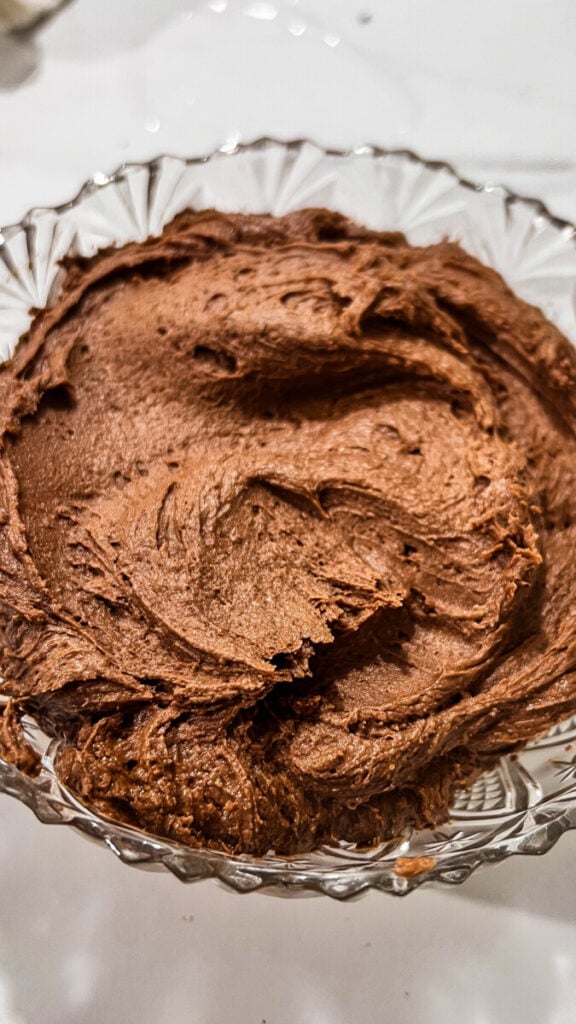  IMG_0128-1-576x1024 Chocolate Buttercream Frosting  
