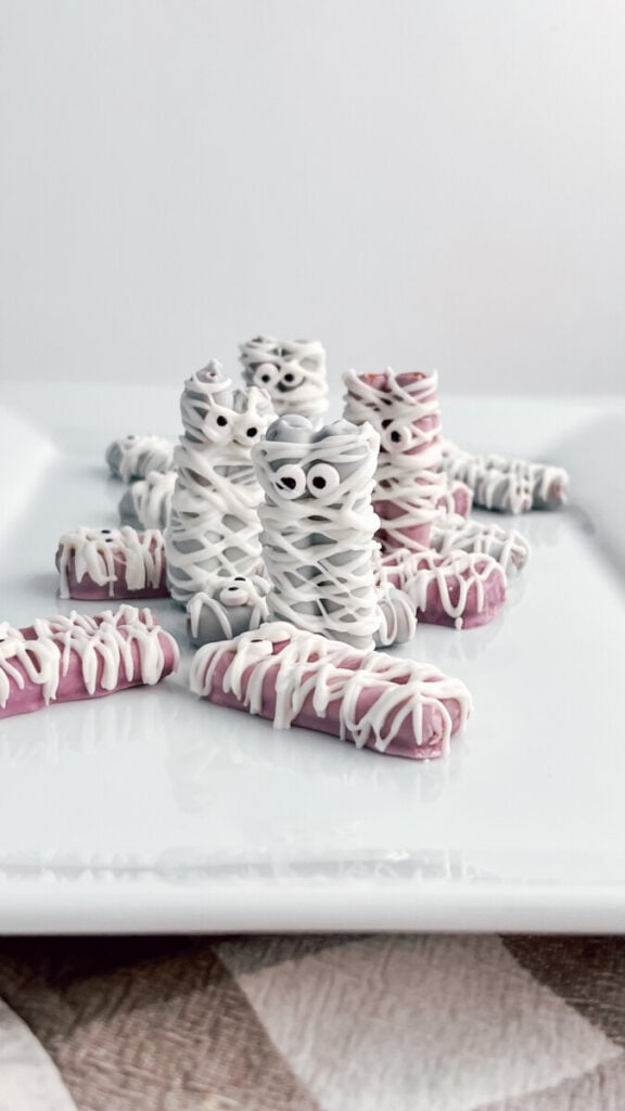 IMG_1050-576x1024 Mini Mummy Pretzels Recipe