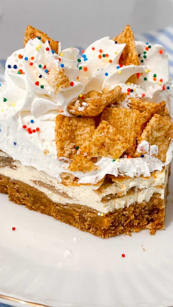  IMG_1585-576x1024 Cinnamon Toast Crunch Cheesecake  