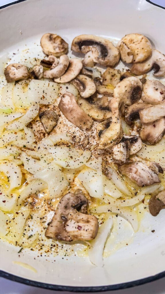 IMG_1769-576x1024 Mushroom Gravy Recipe