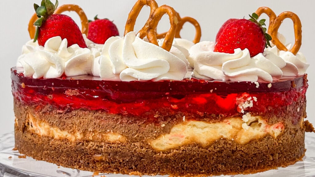 IMG_2112-1024x576 Strawberry Pretzel Salad Cheesecake