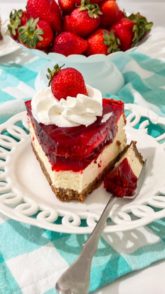 IMG_2297-576x1024 Strawberry Pretzel Salad Cheesecake