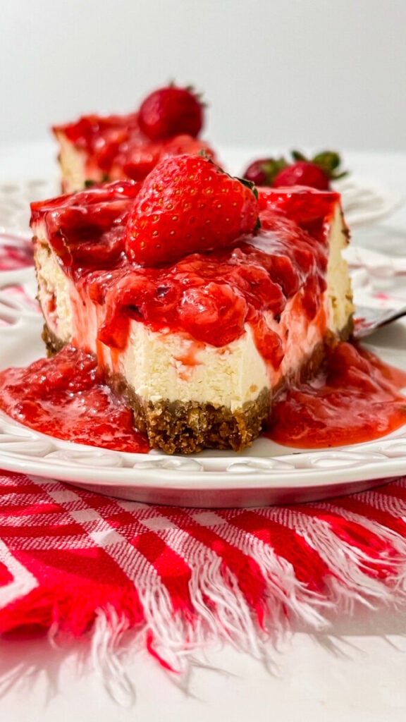  IMG_2336-576x1024 Vanilla Bean Cheesecake with Strawberry Sauce  