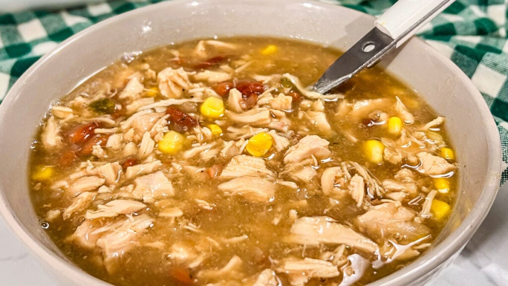 IMG_2402-1024x576 Crock Pot White Chicken Chili Recipe
