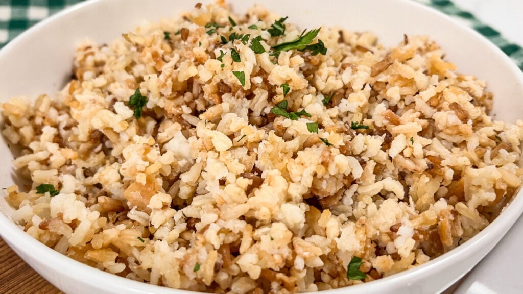 IMG_2669-1024x576 Copycat Texas Roadhouse Seasoned Rice