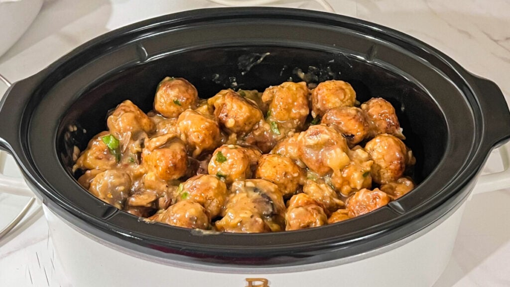 IMG_2827-1024x576 Crock Pot Salisbury Steak Meatballs