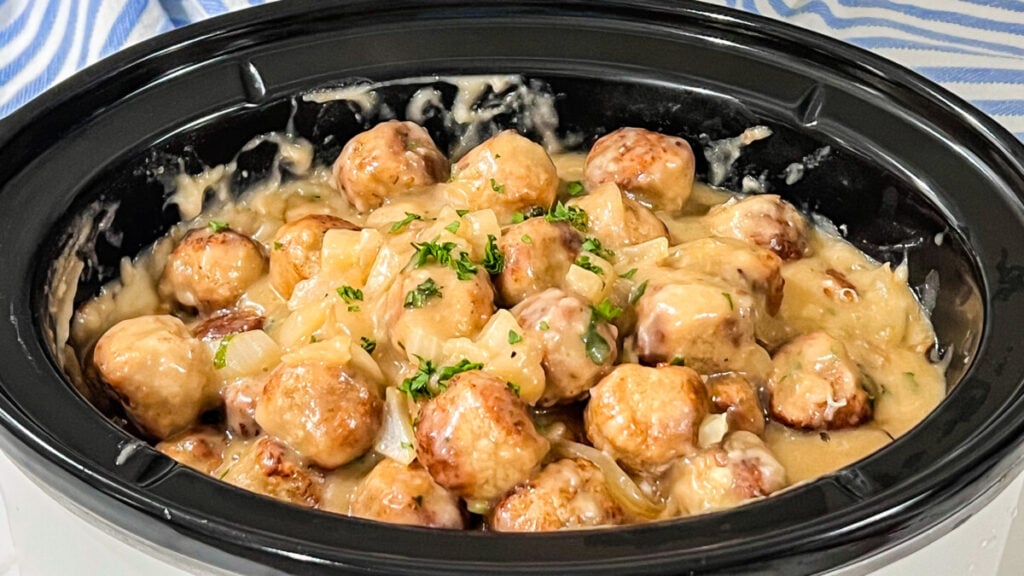 IMG_3126-1024x576 Crock Pot French Onion Meatballs