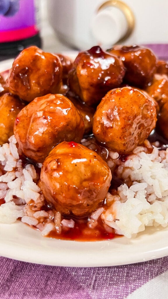 IMG_3828-576x1024 Easy 3 Ingredient Grape Jelly Crock Pot Meatballs