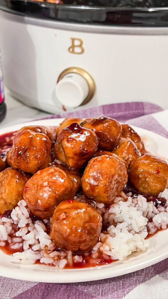 IMG_3848-576x1024 Easy 3 Ingredient Grape Jelly Crock Pot Meatballs