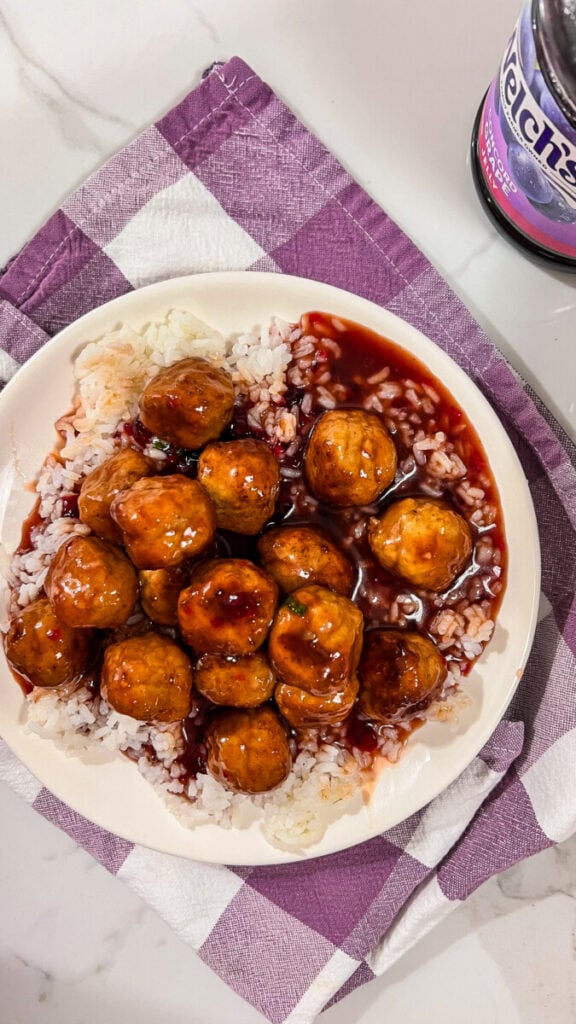 IMG_3853-576x1024 Easy 3 Ingredient Grape Jelly Crock Pot Meatballs