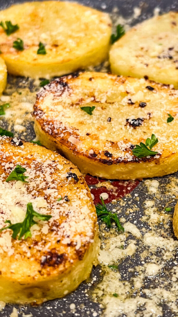  IMG_4644_jpg-576x1024 Garlic Parmesan Potato Rounds  