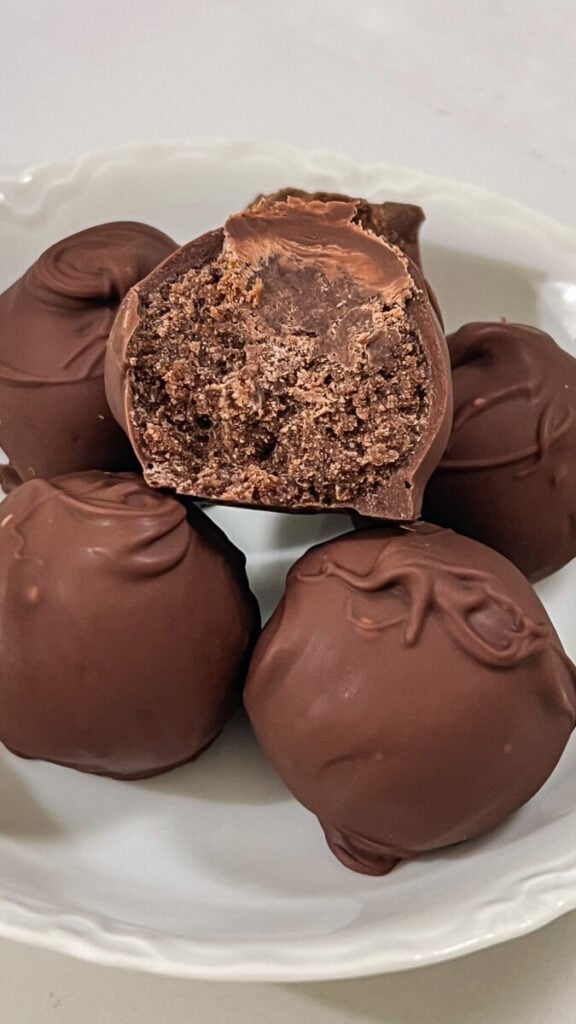  IMG_8622-576x1024 Easy Chocolate Truffles  