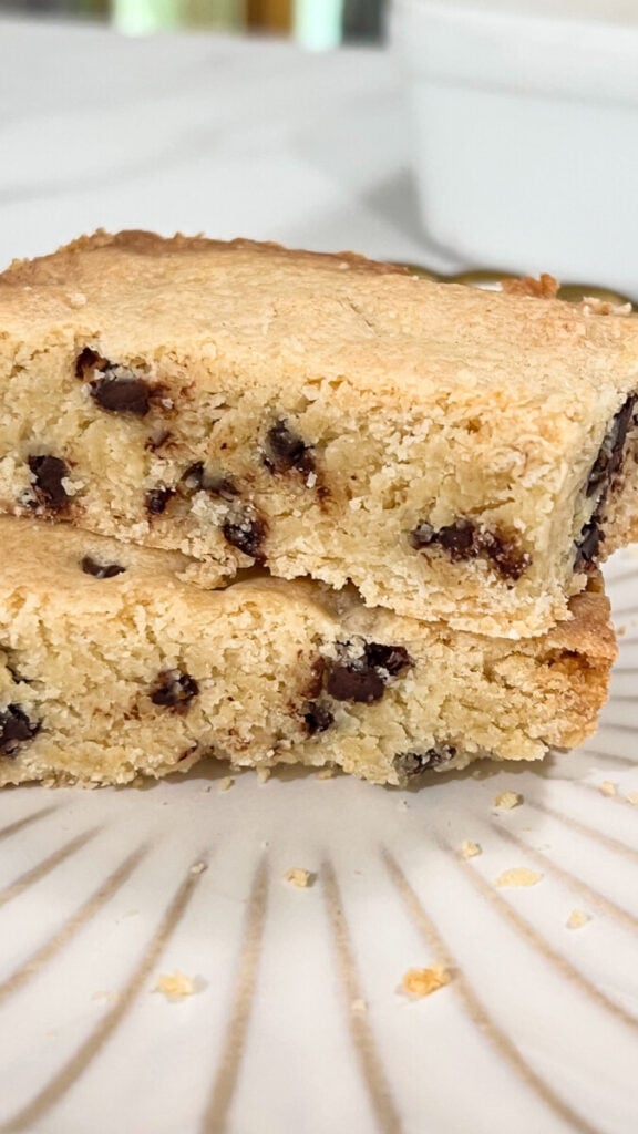  IMG_9196-576x1024 Chocolate Chip Sugar Cookie Bars  