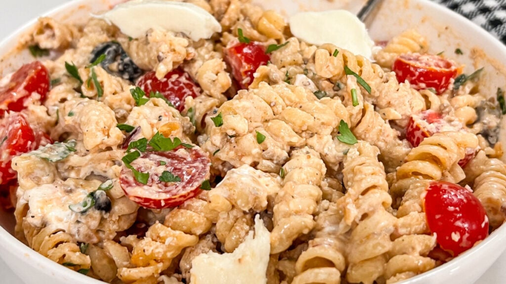 IMG_9519-1024x576 Creamy Italian Pasta Salad