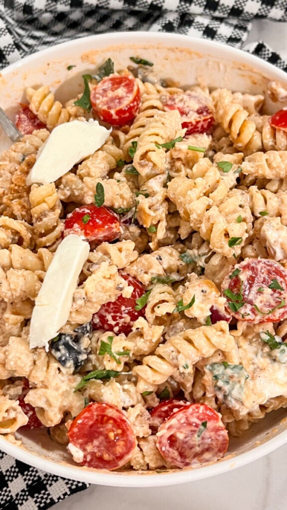 IMG_9535-576x1024 Creamy Italian Pasta Salad