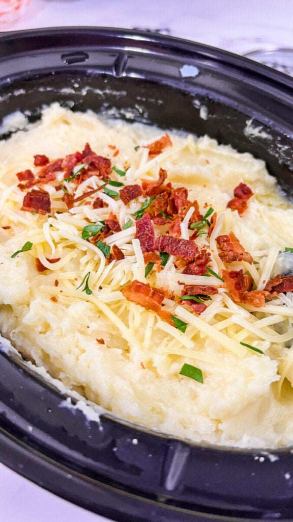IMG_9728-576x1024 Crock Pot Loaded Mashed Potatoes