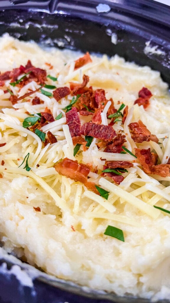 IMG_9729-576x1024 Crock Pot Loaded Mashed Potatoes