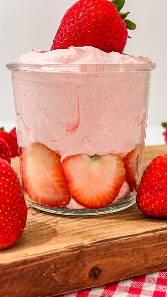 IMG_4558-576x1024 Easy Fluffy Strawberry Mousse  