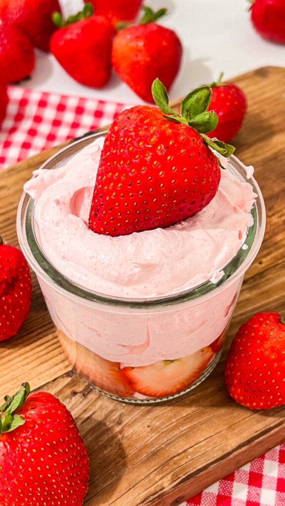 IMG_4576-576x1024 Easy Fluffy Strawberry Mousse  