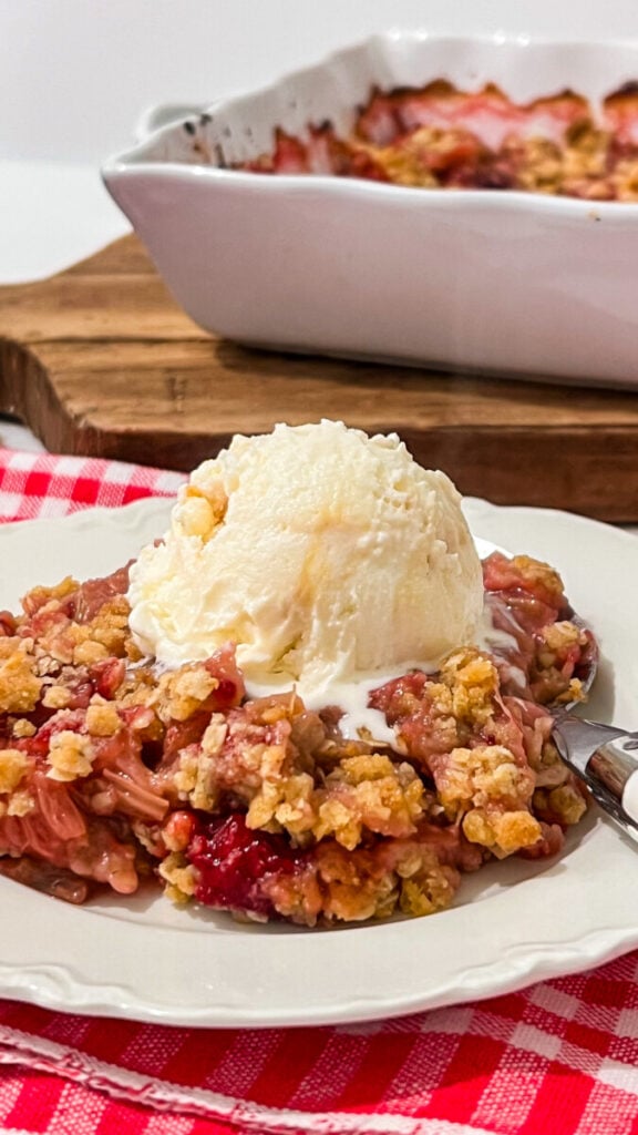 IMG_5129-576x1024 Easy Rhubarb Crisp