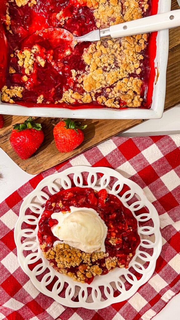  IMG_5214-576x1024 Strawberry Rhubarb Crisp  