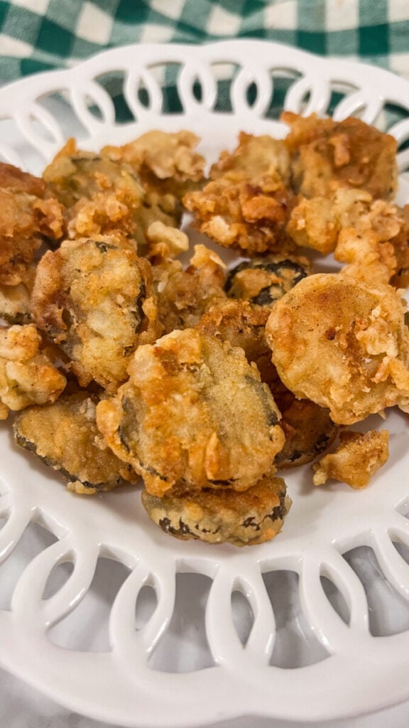  IMG_5523-576x1024 Crispy Fried Pickles  