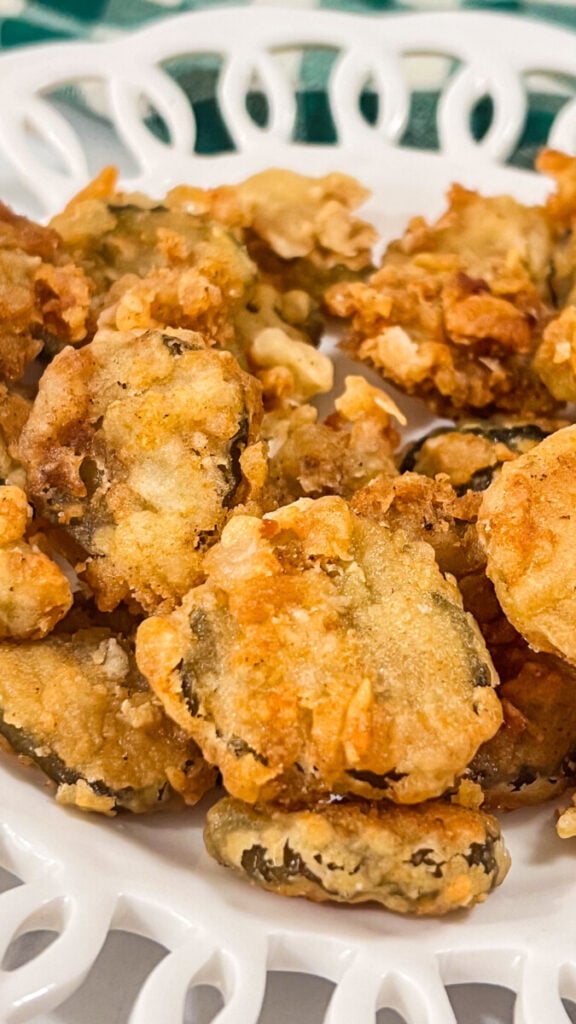  IMG_5532-576x1024 Crispy Fried Pickles  