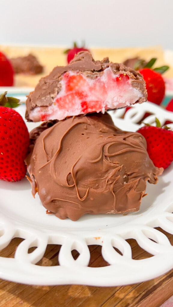  IMG_5730-576x1024 3-Ingredient Strawberry Chocolate Yogurt Clusters  