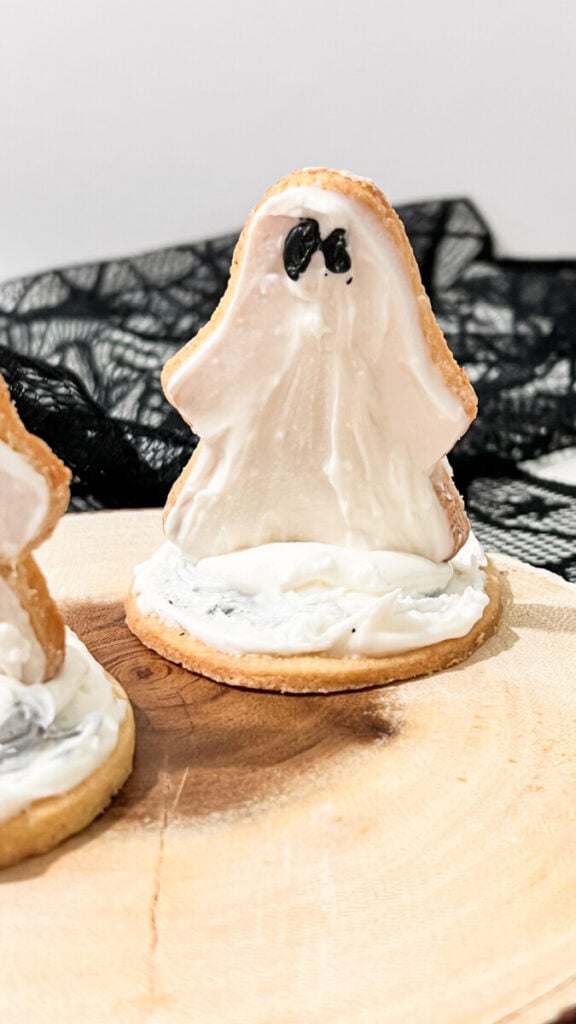  IMG_5920-576x1024 Standing Ghost Halloween Cookies  