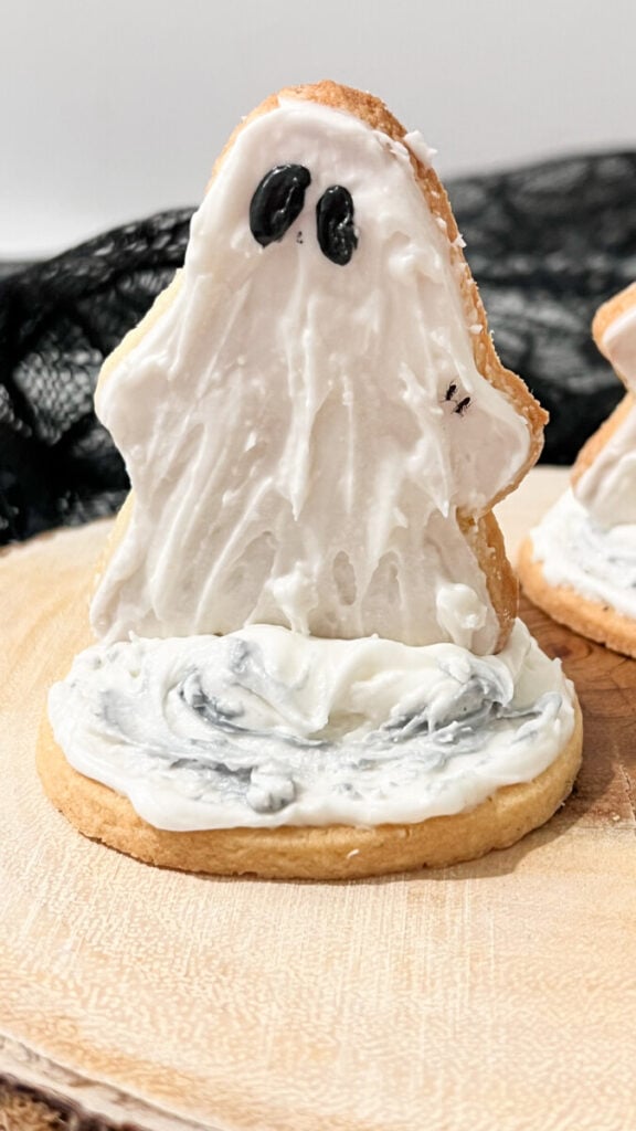  IMG_5922-576x1024 Standing Ghost Halloween Cookies  