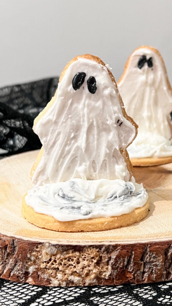  IMG_5927-576x1024 Standing Ghost Halloween Cookies  