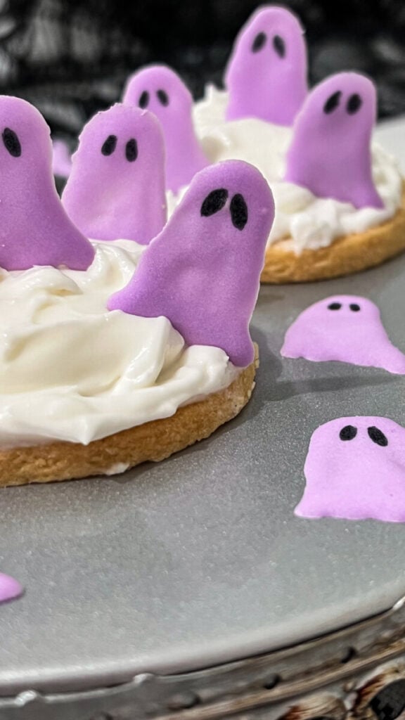 IMG_5952-576x1024 Floating Ghost Halloween Cookies