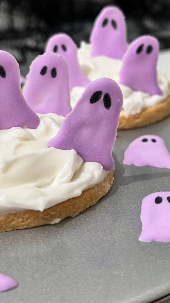 IMG_5960-576x1024 Floating Ghost Halloween Cookies