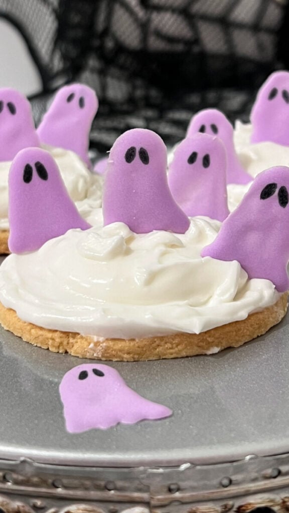 IMG_5962-576x1024 Floating Ghost Halloween Cookies