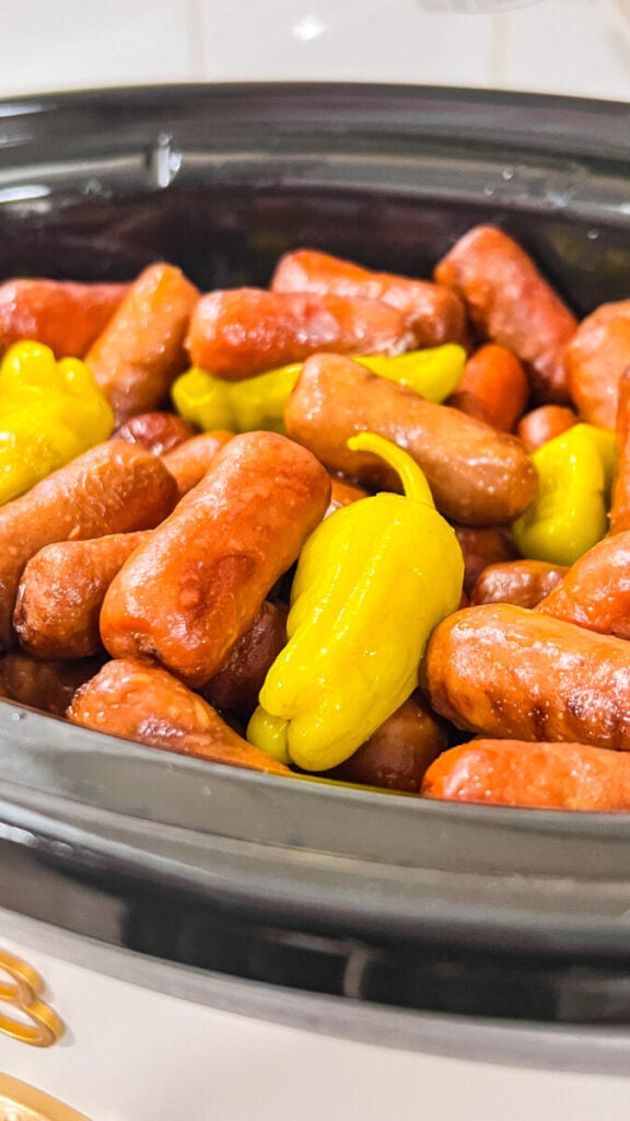 IMG_6254-576x1024 Crockpot Mississippi Little Smokies