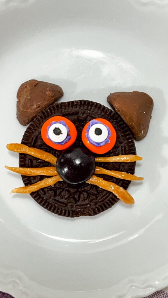  IMG_6371_jpg-576x1024 Black Cat Oreos  
