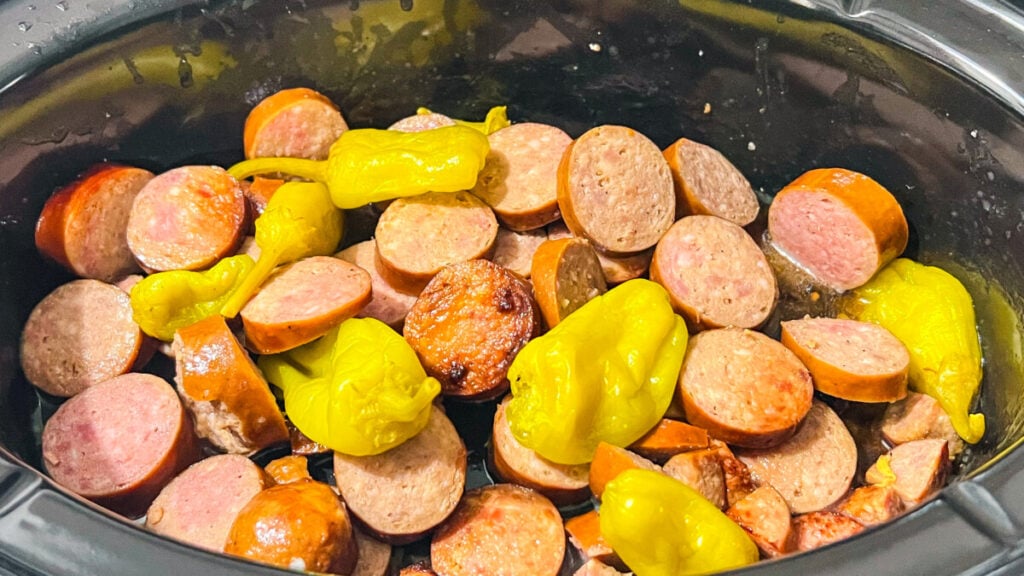  IMG_7495-1-1024x576 Crock Pot Mississippi Kielbasa  