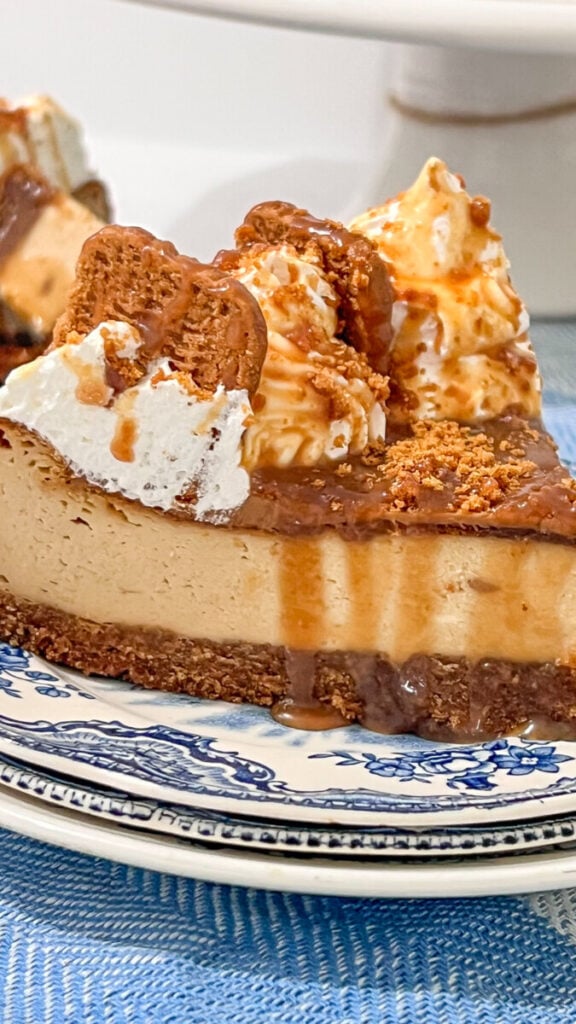 IMG_8134-1-576x1024 Biscoff Caramel Cheesecake