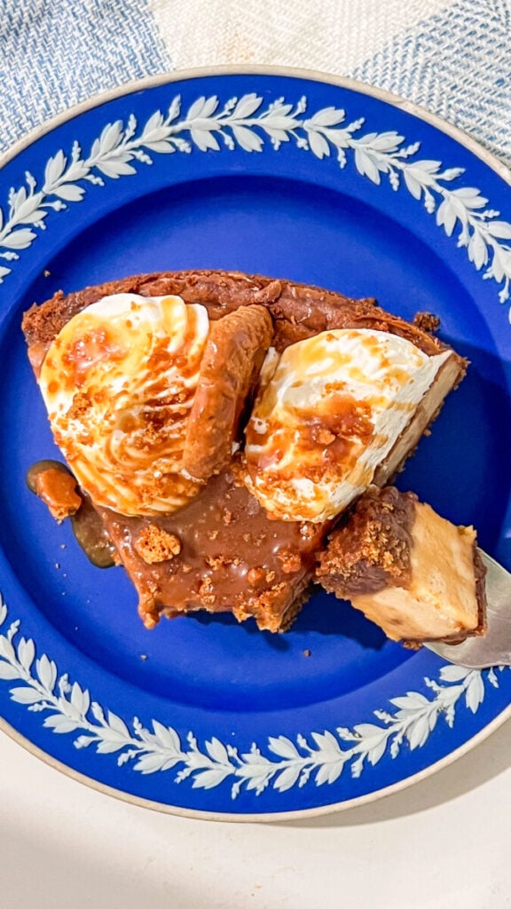 IMG_8152-576x1024 Biscoff Caramel Cheesecake