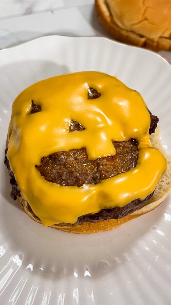  IMG_8264-576x1024 Halloween Cheeseburgers  