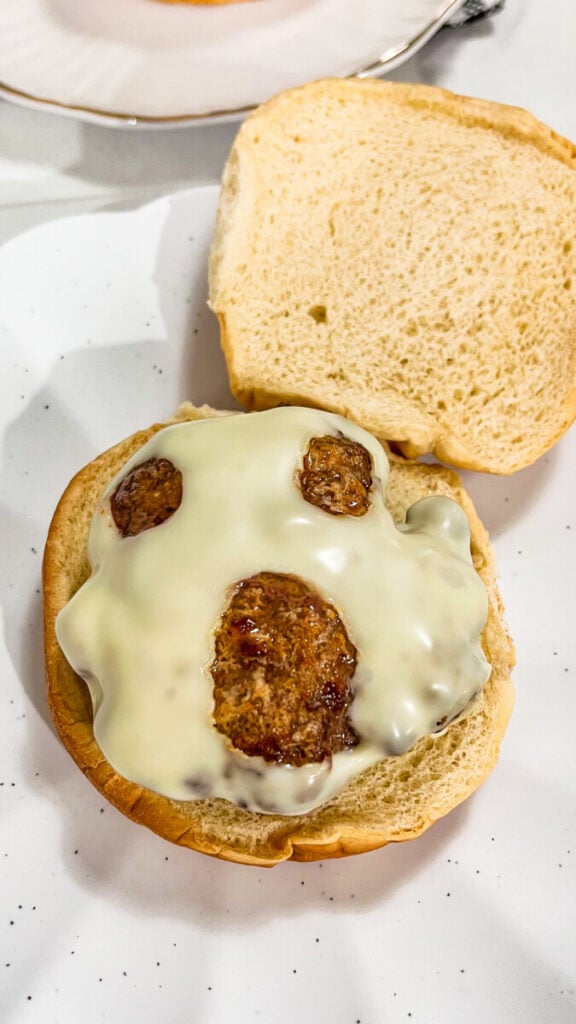  IMG_8269-576x1024 Halloween Cheeseburgers  