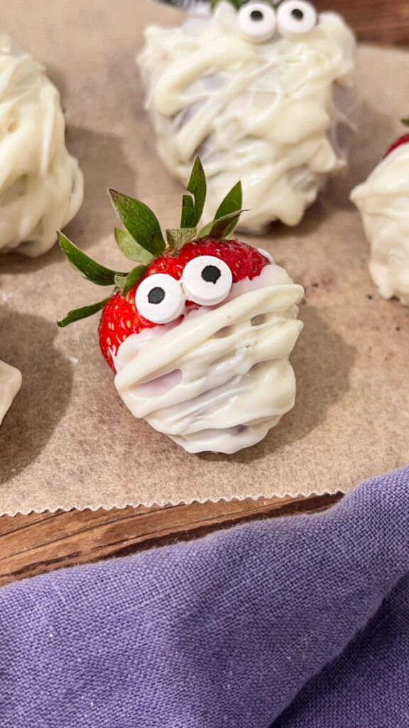 IMG_0603-576x1024 Halloween Mummy Strawberries Recipe
