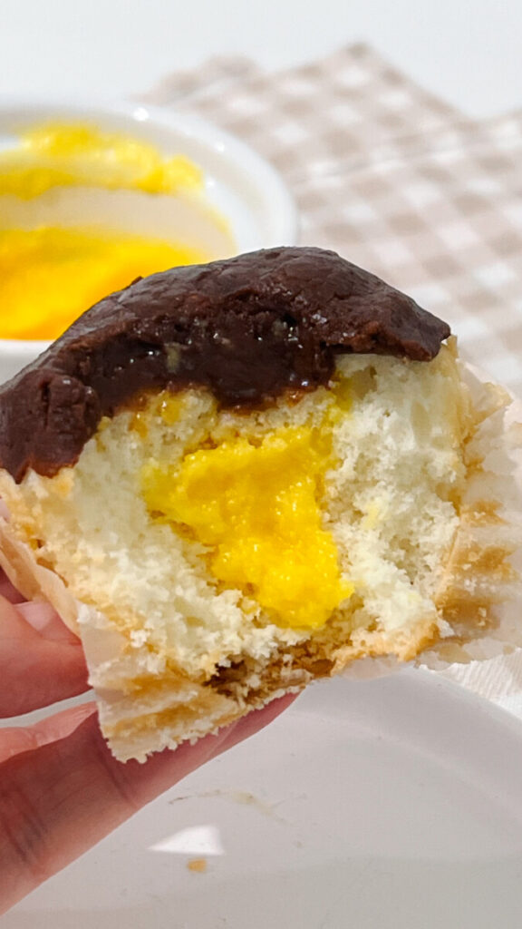 IMG_0689-576x1024 Boston Cream Pie Cupcakes