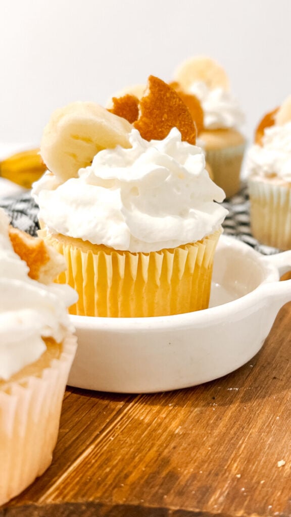 IMG_0749-576x1024 Banana Cream Cupcakes