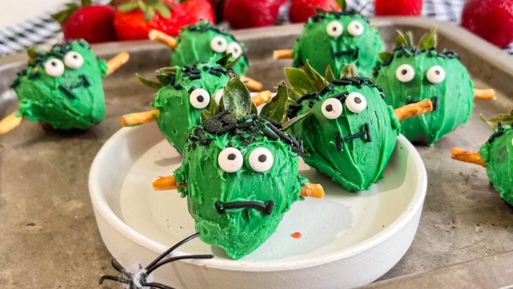 IMG_0970-1024x576 Halloween Frankenstein Strawberries