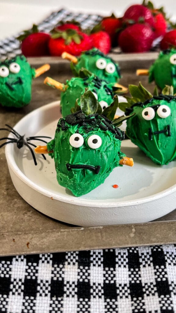 IMG_0985-1-576x1024 Halloween Frankenstein Strawberries