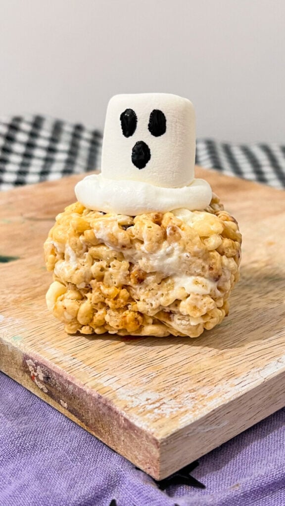 IMG_1785-1-576x1024 Ghost Krispy Bites
