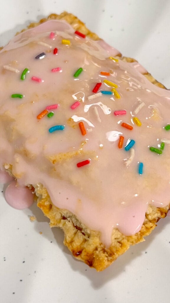 IMG_2681-576x1024 Homemade Strawberry Pop-Tarts