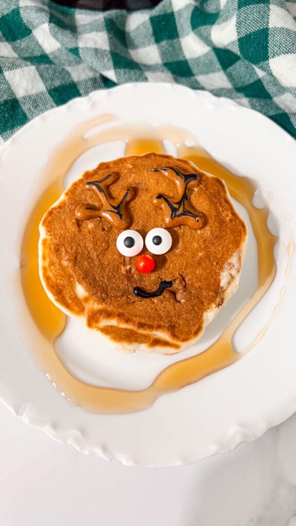 IMG_2933-576x1024 Reindeer Pancakes