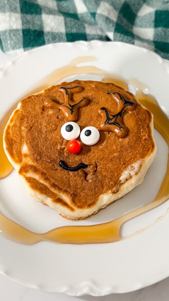 IMG_2941-1-576x1024 Reindeer Pancakes